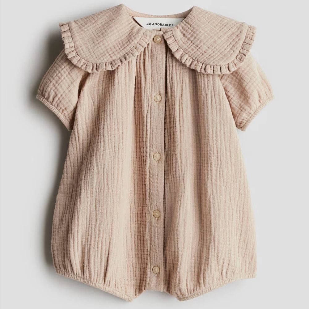 NWT H&M ADORABLES COTTON MUSLIN ROMPER SUIT BEIGE🧸🤎